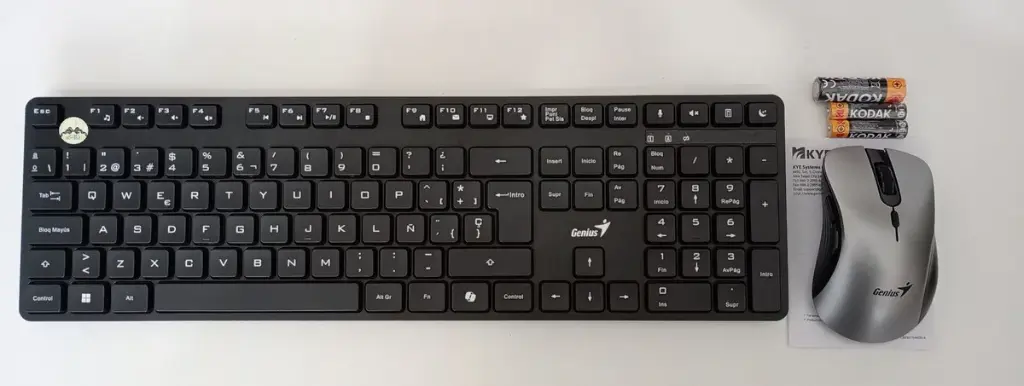 TECLADO + MOUSE WIRELESS GENIUS KM-8216S 